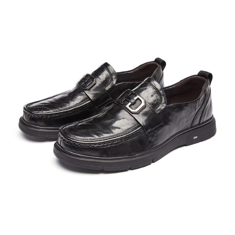 Miesten Juhlakengät Loafers Retro Pyöreä Toe Lehmännahkainen Metallisolki - Musta